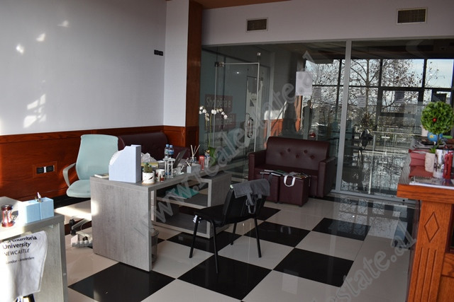 Modern Coffee Bar for rent in Bulevardi Blu Street in Tirana.

It is situated on the 2-nd floor in